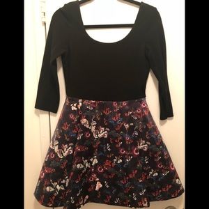 Alice + Olivia Quarter Sleeve Dress - Size 6